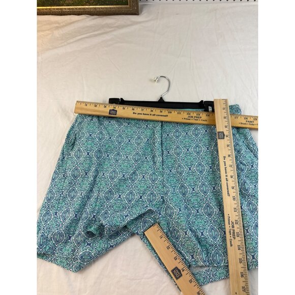 Caribbean Joe Blue Green Damask Bermuda Shorts Women’s Size 12 Vacation Resort - Picture 5 of 5